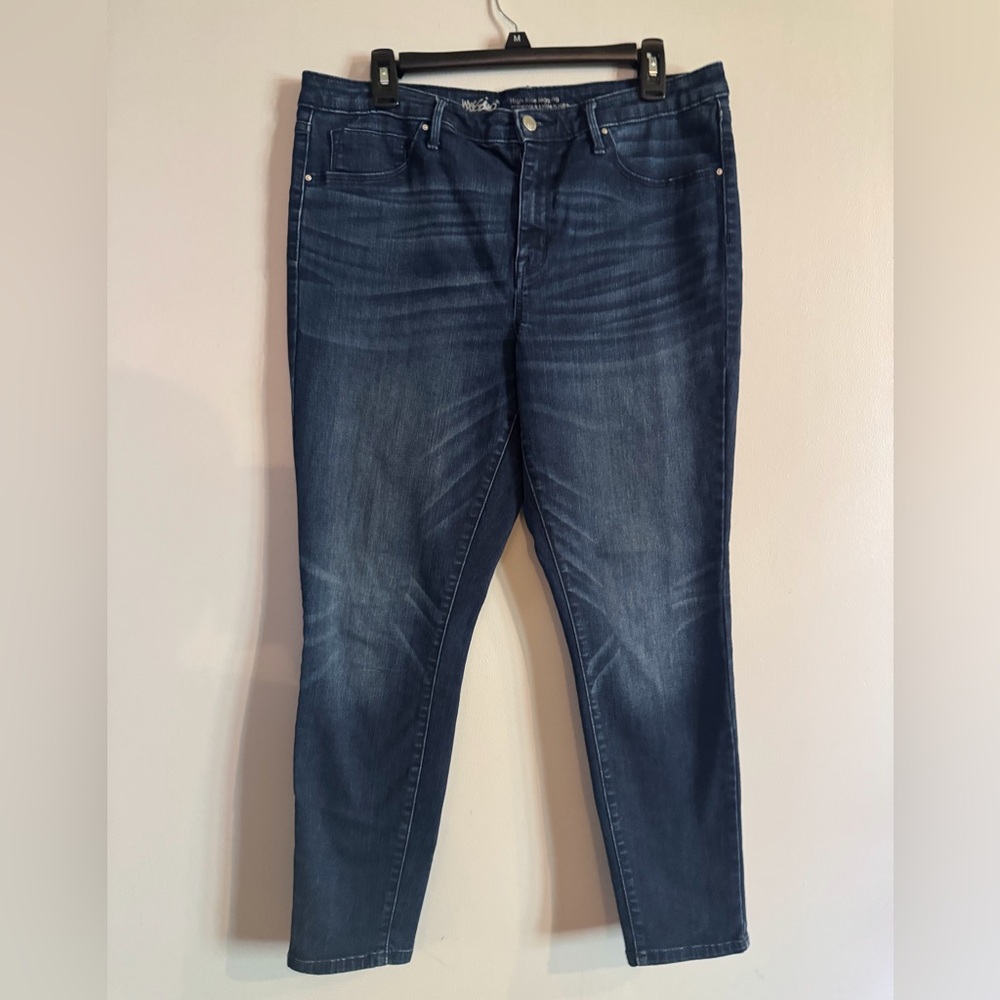 Mossimo Supply Co. Women's Dark Blue High Rise Power Stretch Jegging